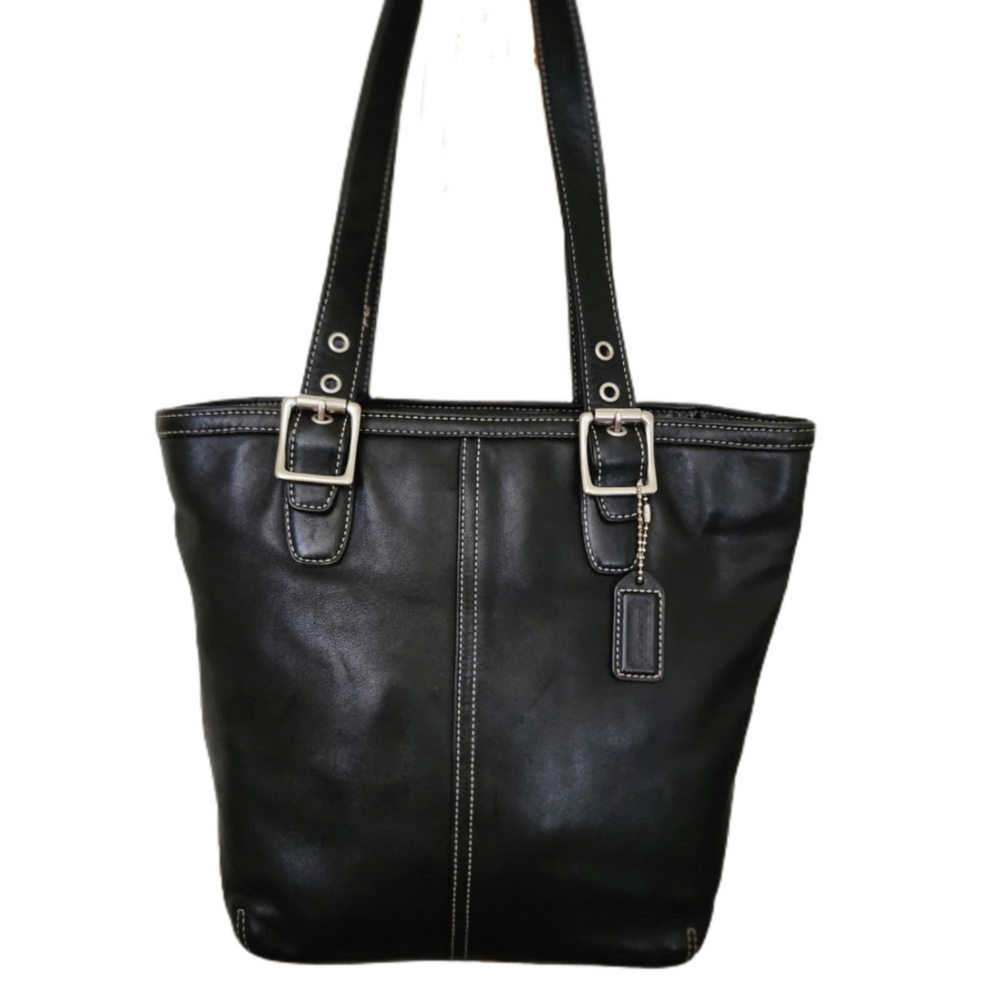 VINTAGE COACH HAMPTON NO. B068-9572 BLACK LEATHER SOHO SHOULDER BAG - Picture 2 of 10
